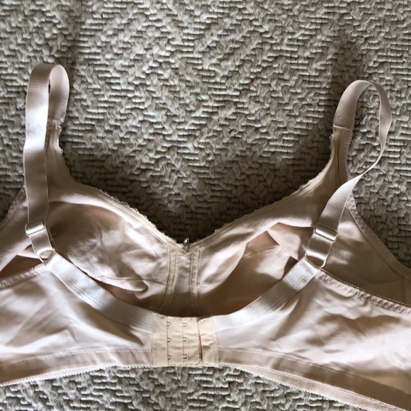 NWT Almost U mastectomy plus size bra - Picture 3 of 9
